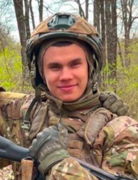 Фотография Нестеренков Илья Евгеньевич, погибший солдат СВО