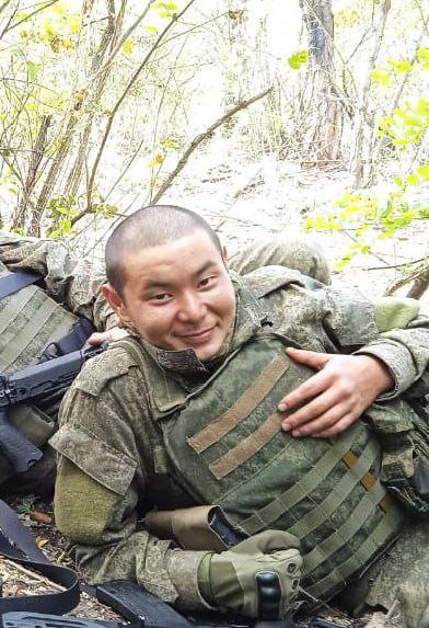 Фотография Берсугуров Ильяс Дюсенгалиевич, погибший солдат СВО