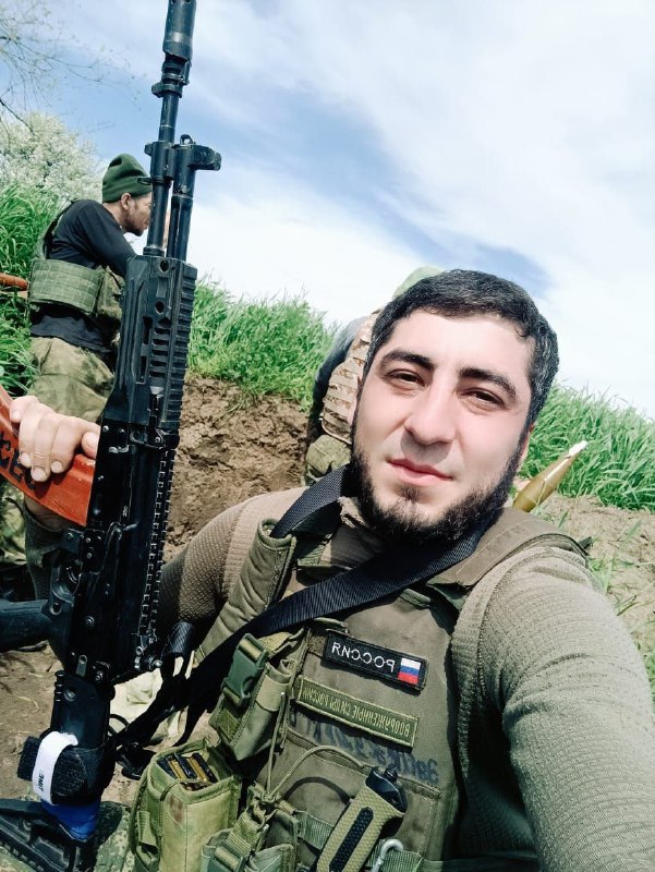 Фотография Кумратов Эдуард Юрьевич, погибший солдат СВО