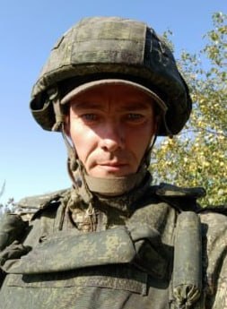 Фотография Попов Иван Васильевич, погибший солдат СВО
