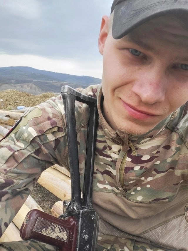 Фотография Шармаков Евгений Николаевич, погибший солдат СВО